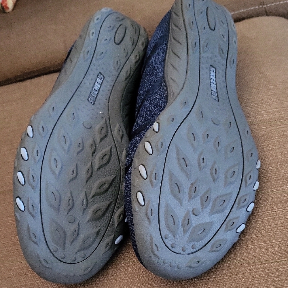 Skechers Women's Navy Slip-On Sneakers - Picture 6 of 6
